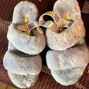 Ugg Size 7 Blue Fleece Slippers